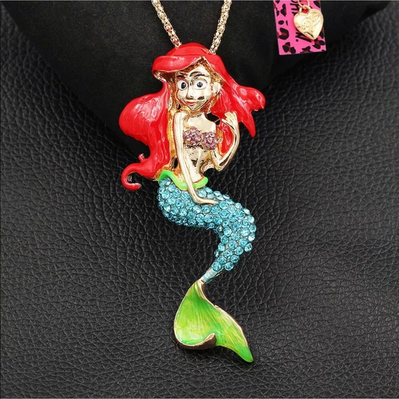 NWT Betsey Johnson Crystal Little Mermaid Pendant